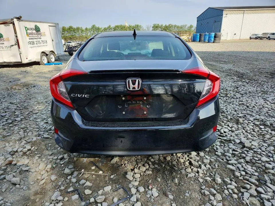 2018 HONDA CIVIC EX  