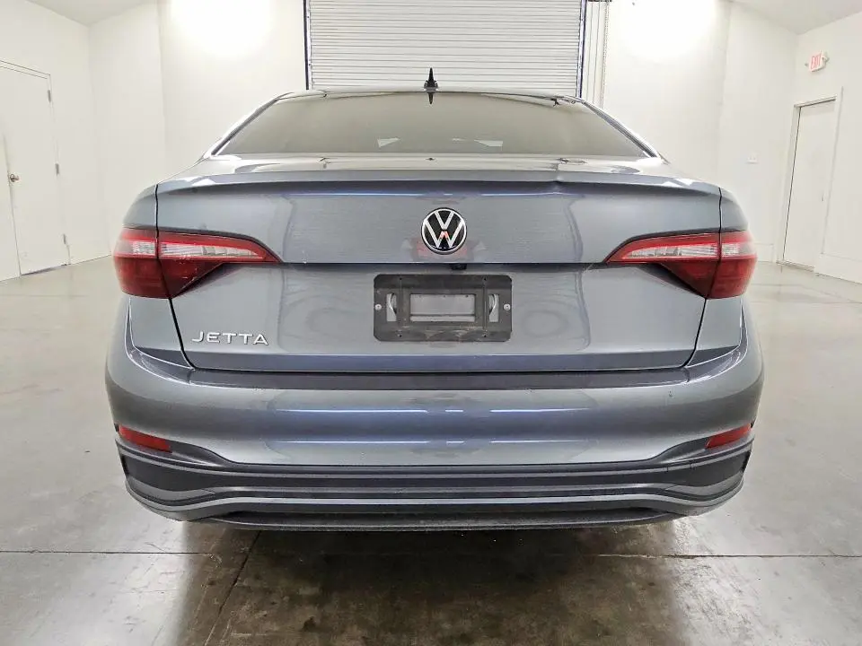 2024 VOLKSWAGEN JETTA SPORT  