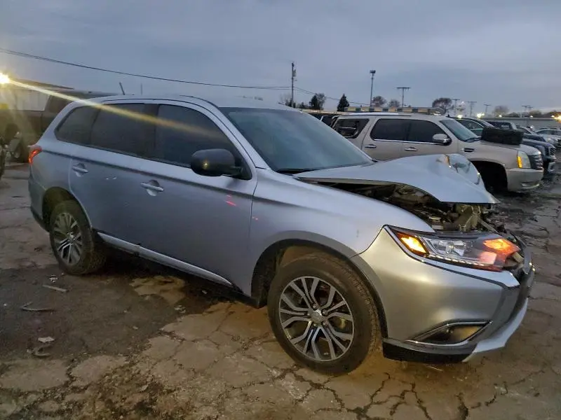 2016 MITSUBISHI OUTLANDER SE  