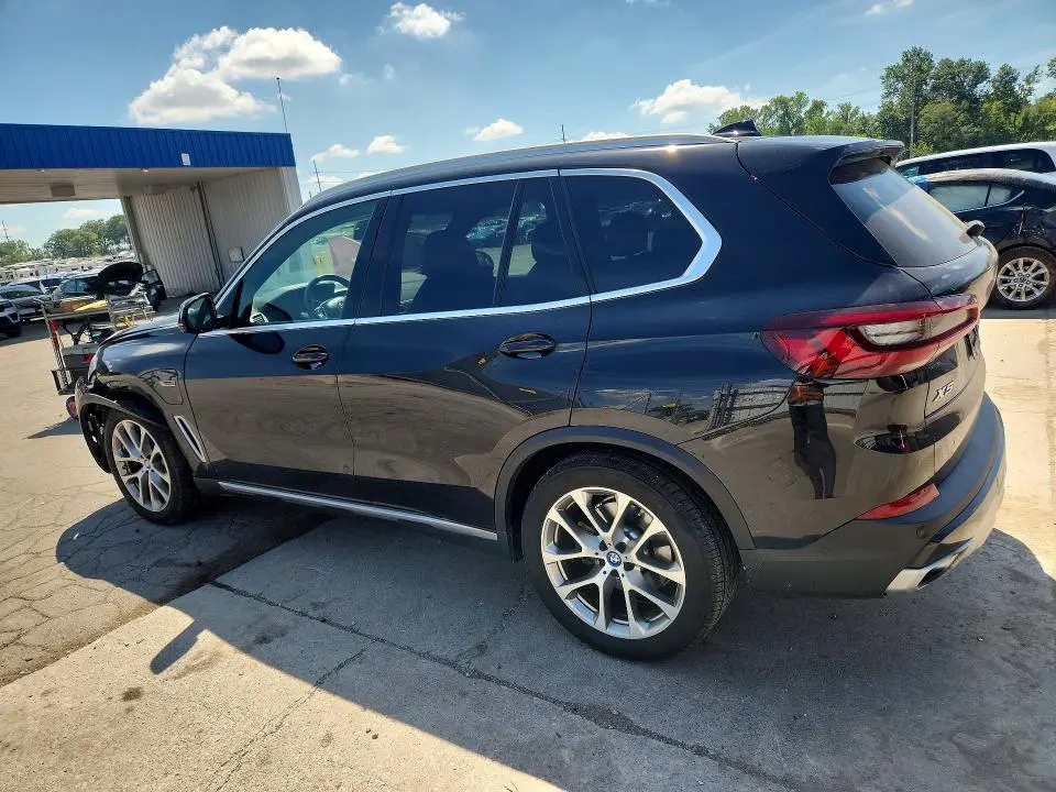 2022 BMW X5 XDRIVE45E  