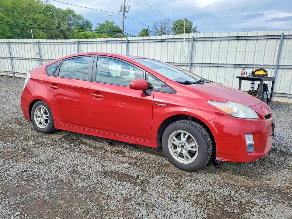 2010 TOYOTA PRIUS II  
