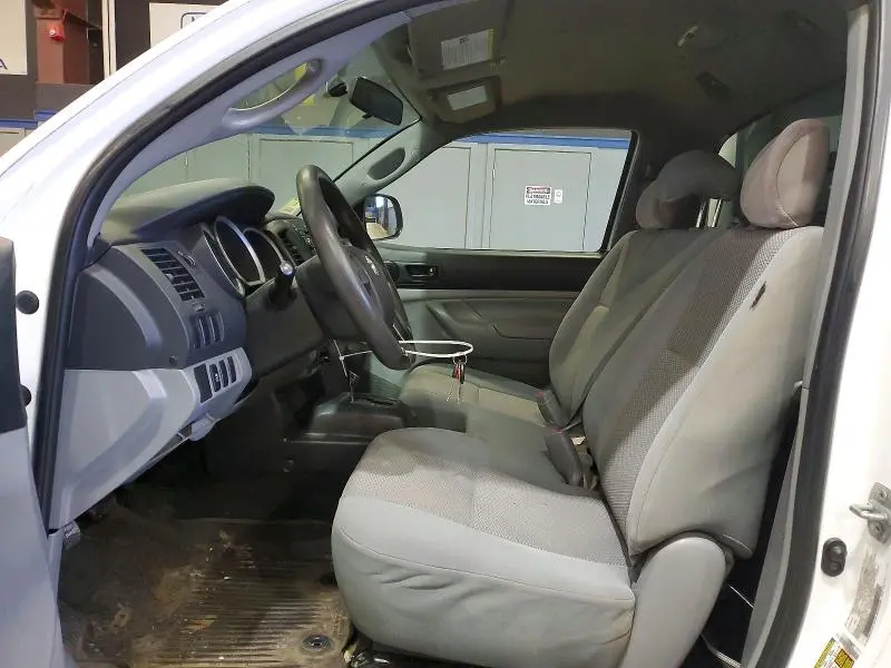 2013 TOYOTA TACOMA BASE  