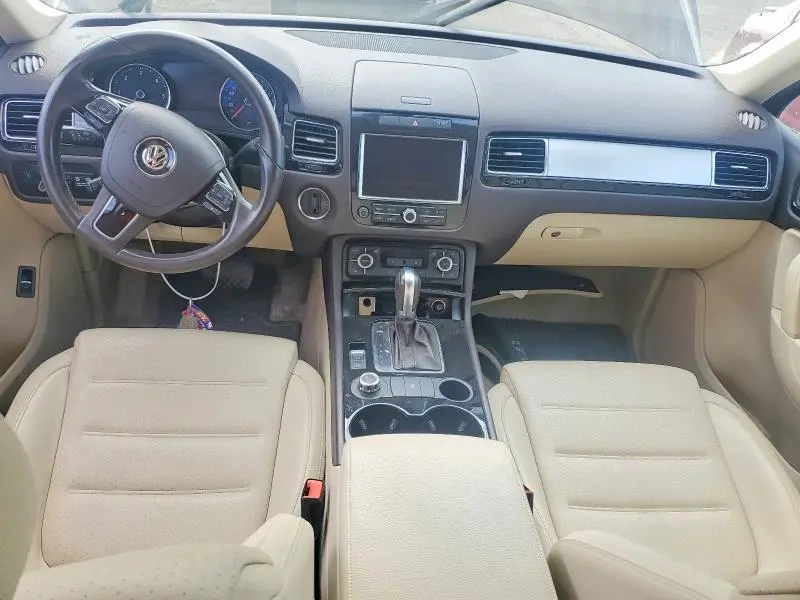 2011 VOLKSWAGEN TOUAREG V6 TDI  