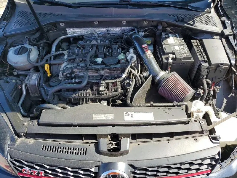 2017 VOLKSWAGEN GTI SPORT  