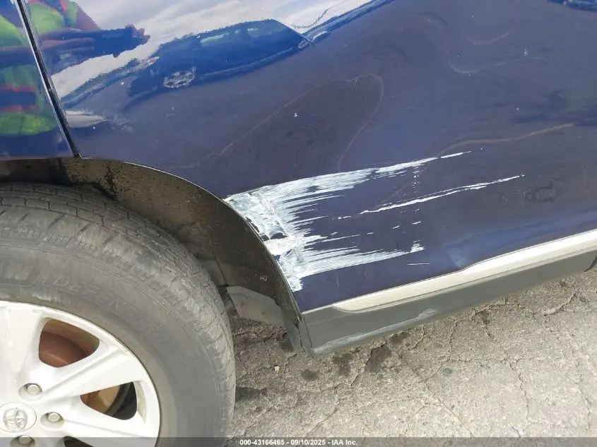 2011 TOYOTA HIGHLANDER BASE V6