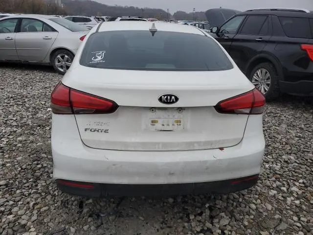 2017 KIA FORTE LX  