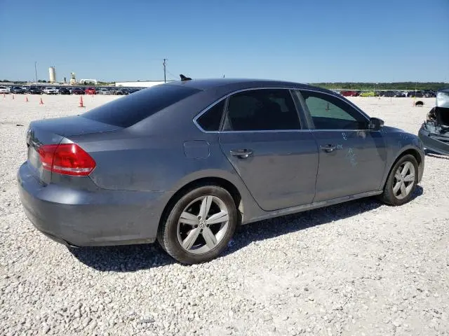 2013 VOLKSWAGEN PASSAT SE  