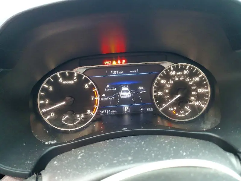 2022 NISSAN ALTIMA SV  