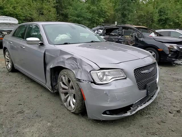 2017 CHRYSLER 300C 