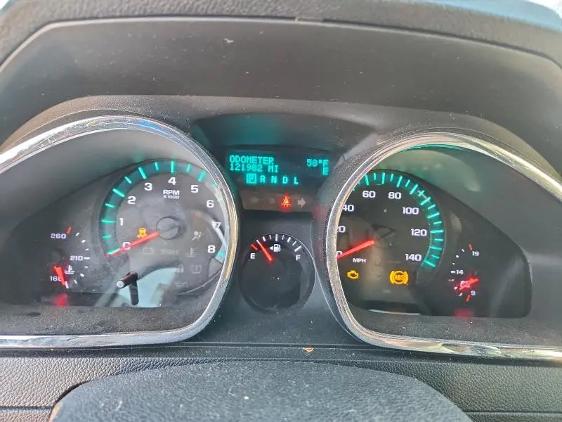 2011 CHEVROLET TRAVERSE LT  