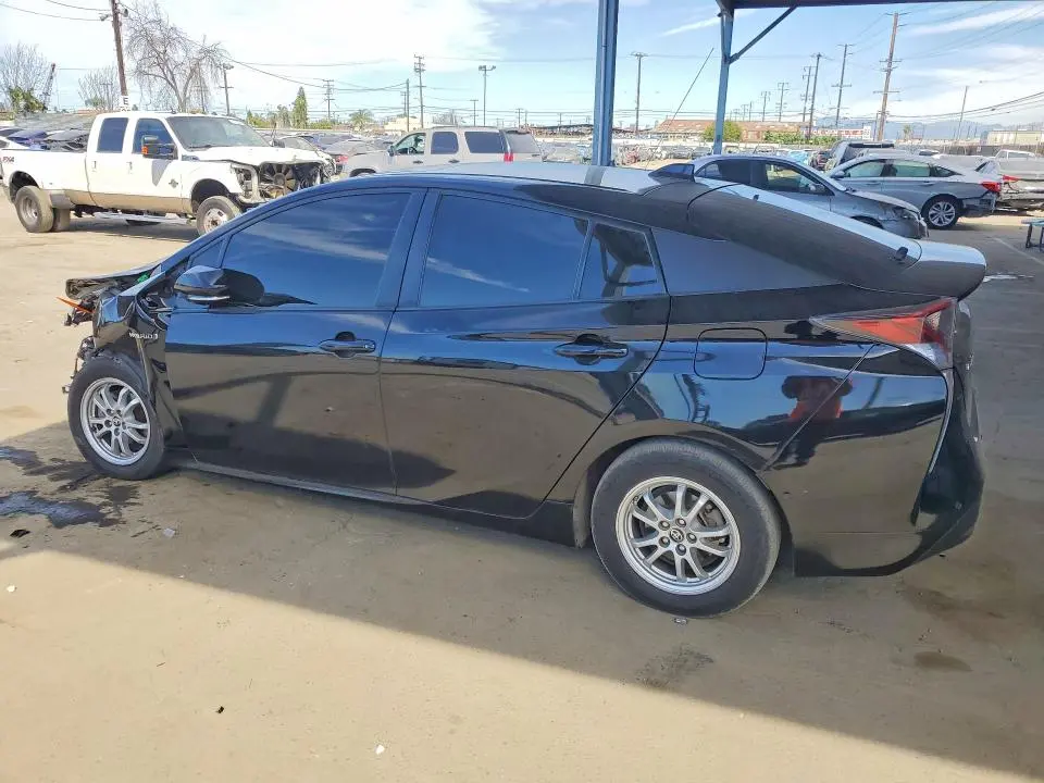 2017 TOYOTA PRIUS FOUR  