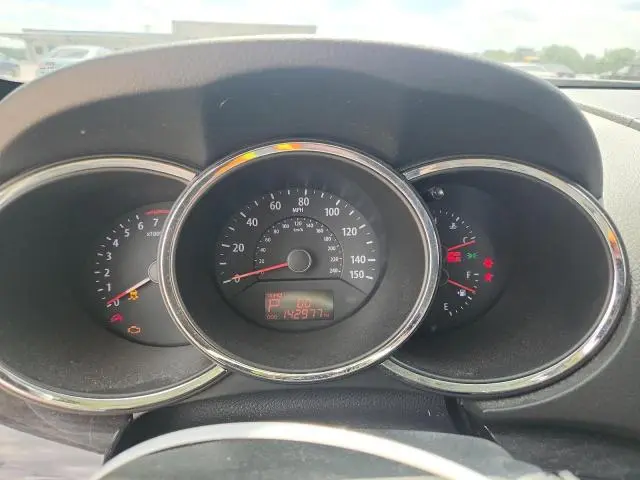 2013 KIA SORENTO LX  