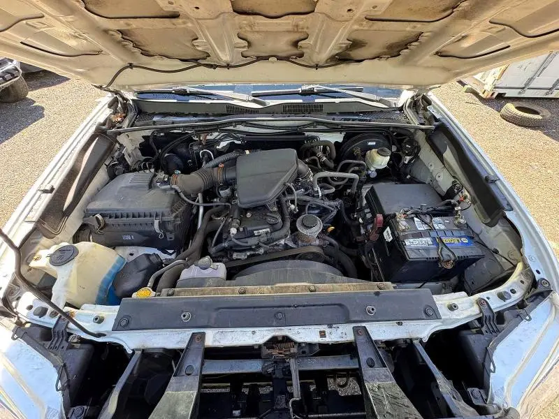 2016 TOYOTA TACOMA SR  