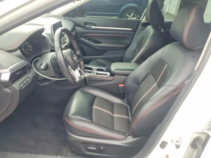 2023 NISSAN ALTIMA SR  