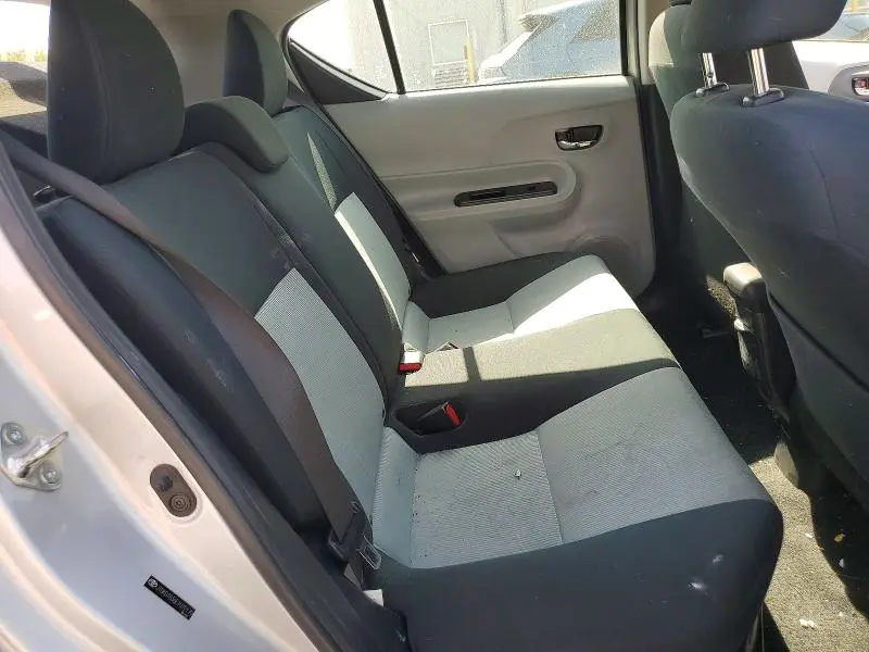 2014 TOYOTA PRIUS C THREE  