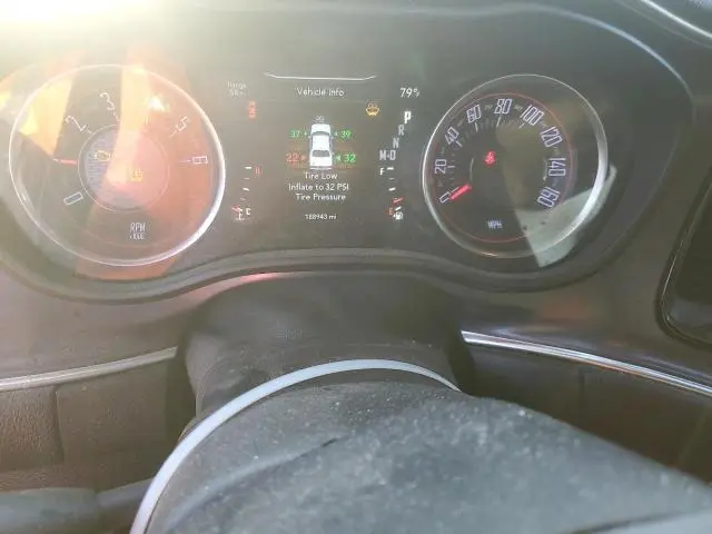 2016 DODGE CHALLENGER SXT  