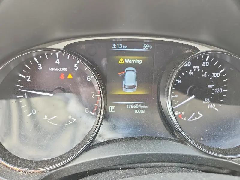 2015 NISSAN ROGUE SL  