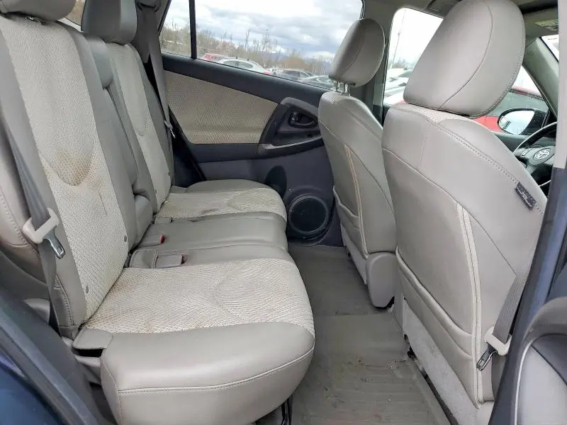 2012 TOYOTA RAV4 EV BASE  