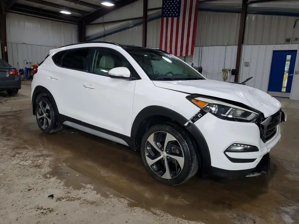2018 HYUNDAI TUCSON VALUE  