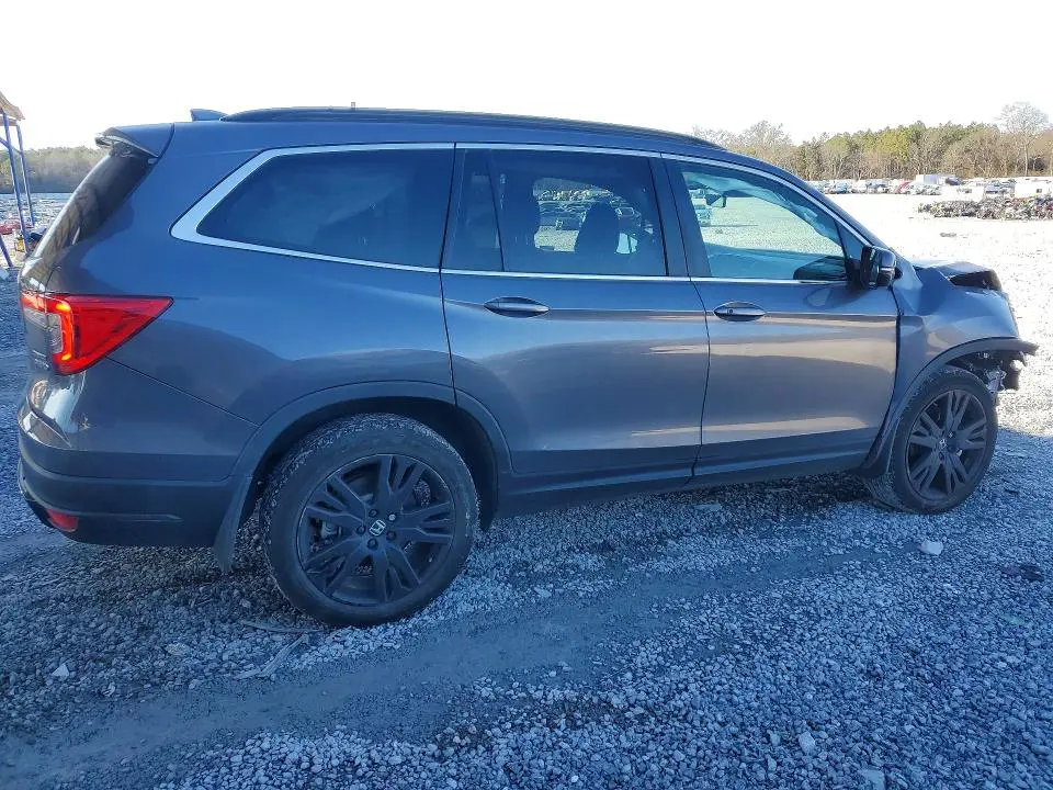 2022 HONDA PILOT SE  