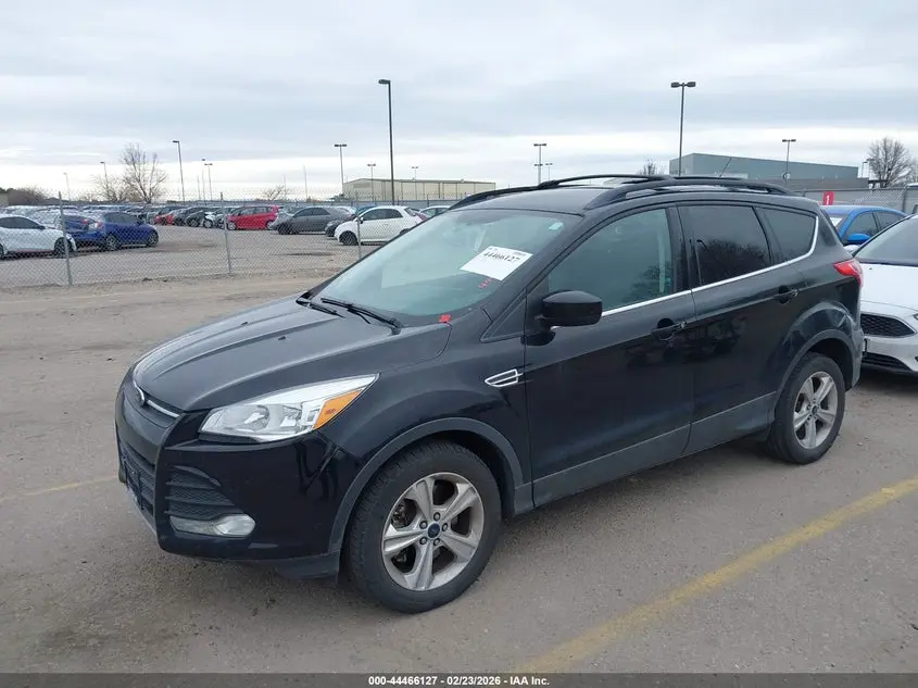 2016 FORD ESCAPE SE