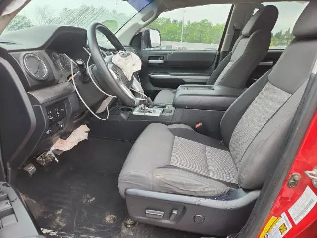 2016 TOYOTA TUNDRA CREWMAX SR5  
