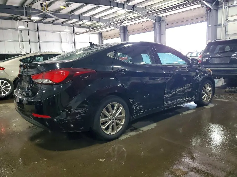 2014 HYUNDAI ELANTRA SE  