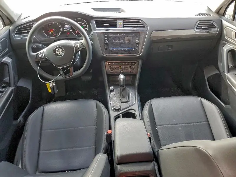 2020 VOLKSWAGEN TIGUAN SE  