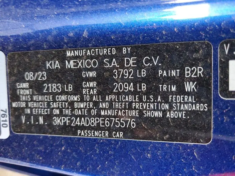 2023 KIA FORTE LXS  