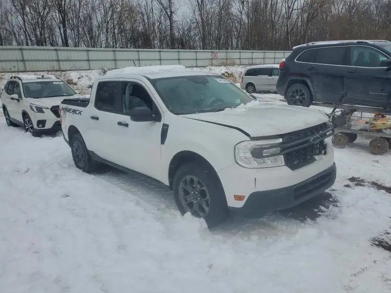 2022 FORD MAVERICK XL  