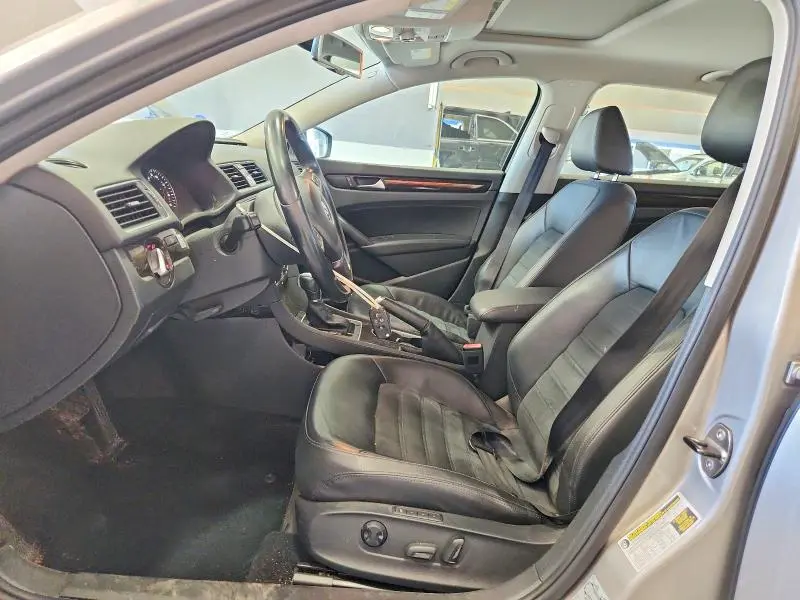 2014 VOLKSWAGEN PASSAT SEL  