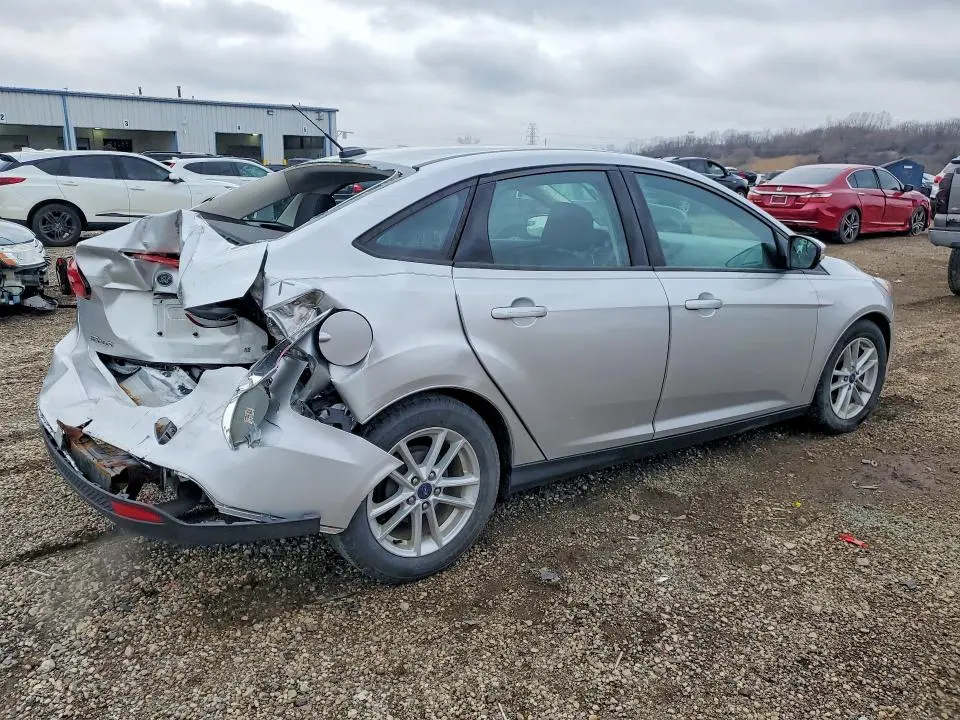 2018 FORD FOCUS SE  