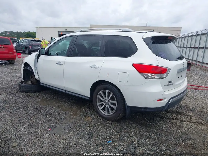 2014 NISSAN PATHFINDER SV