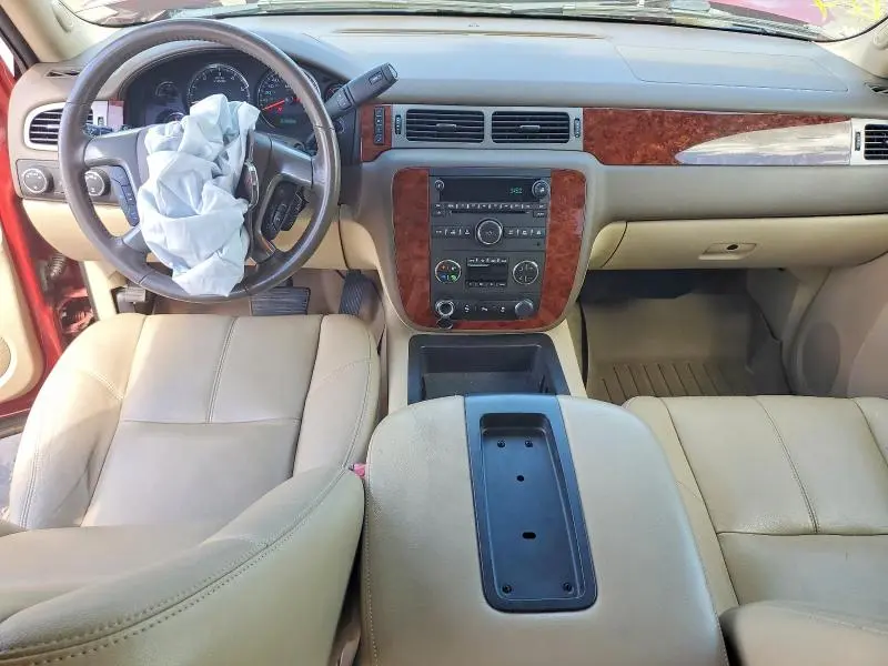 2013 CHEVROLET SUBURBAN K1500 LT  