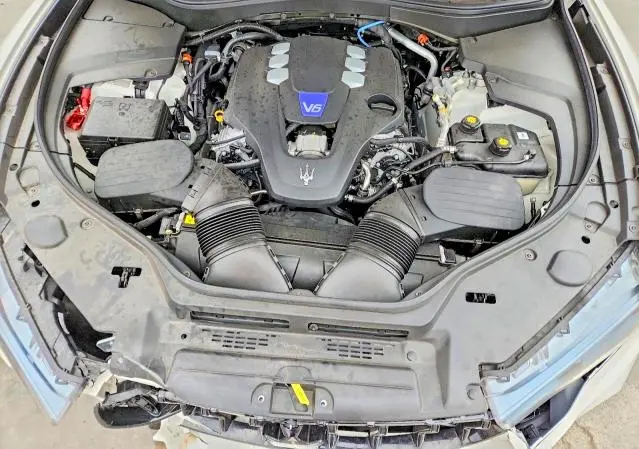 2024 MASERATI LEVANTE MODENA  