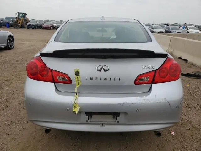 2010 INFINITI G37   