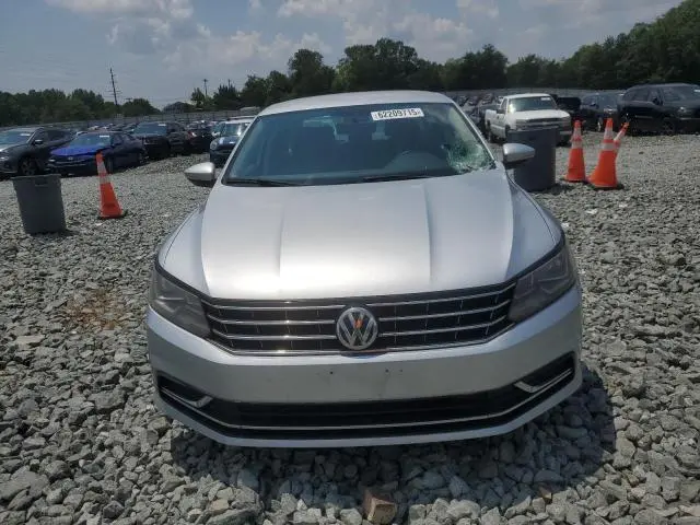 2017 VOLKSWAGEN PASSAT S  
