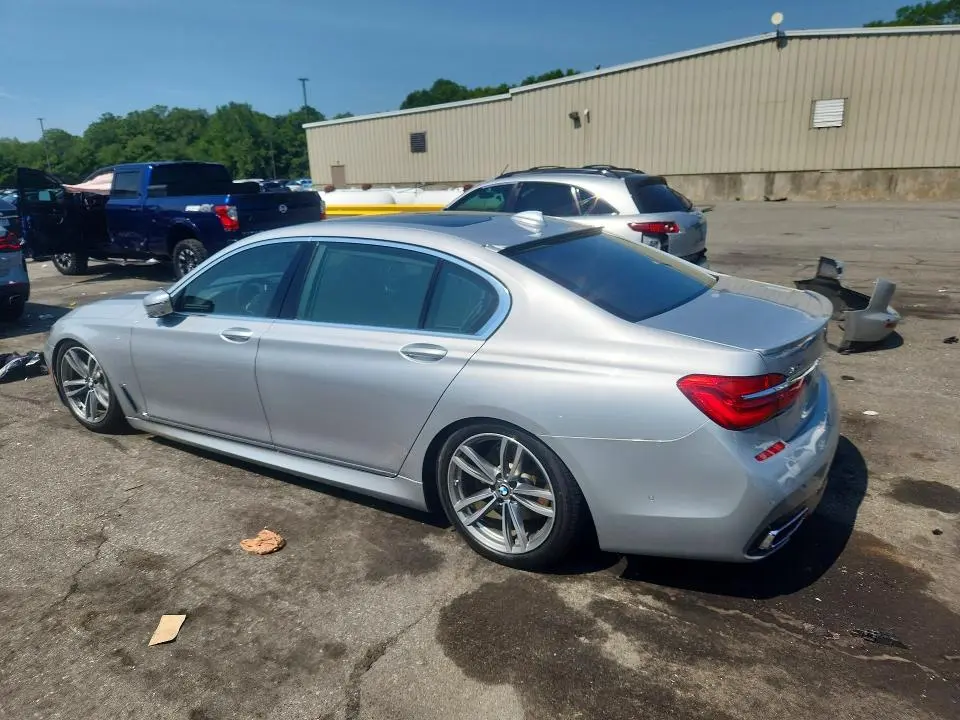 2017 BMW 750 XI  