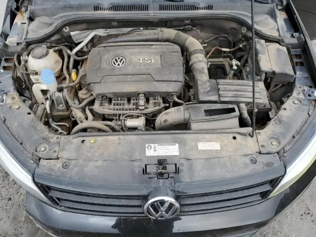2018 VOLKSWAGEN JETTA SPORT  