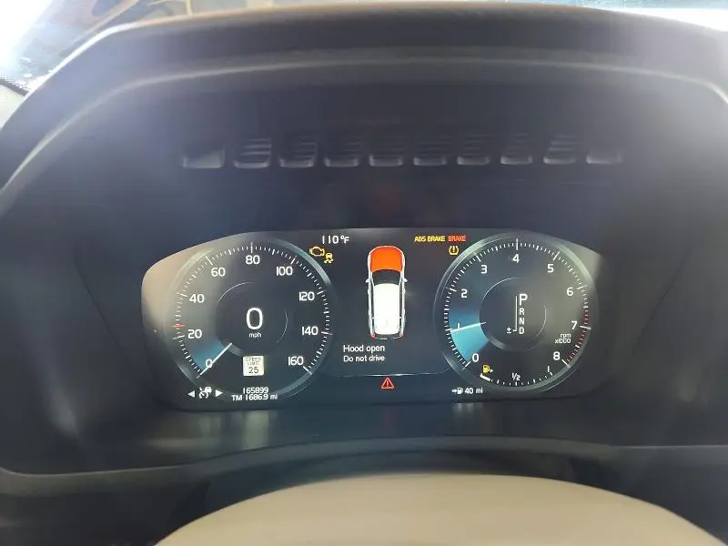 2019 VOLVO XC90 T5 MOMENTUM  