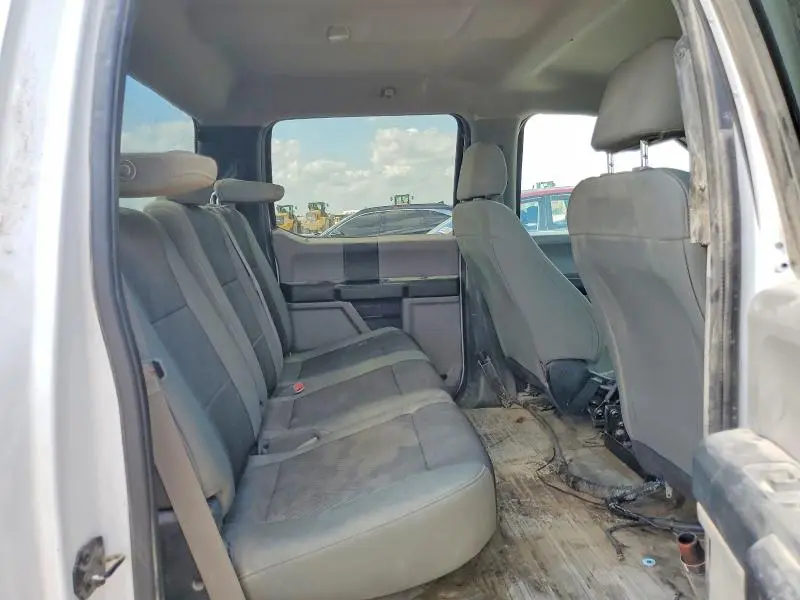 2016 FORD F150 SUPERCREW  