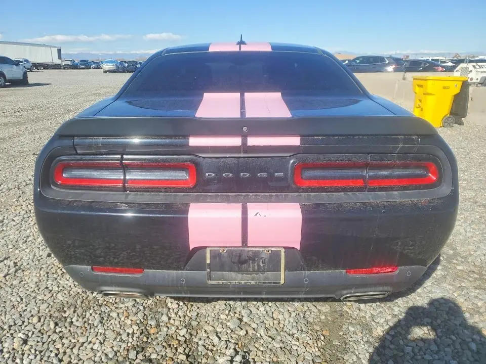 2016 DODGE CHALLENGER SXT  