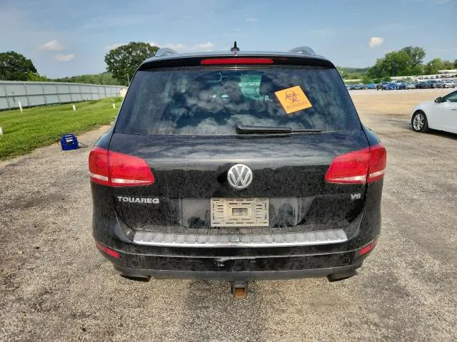 2011 VOLKSWAGEN TOUAREG V6