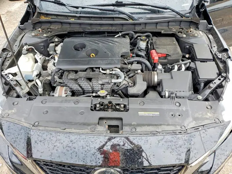 2019 NISSAN ALTIMA SR  