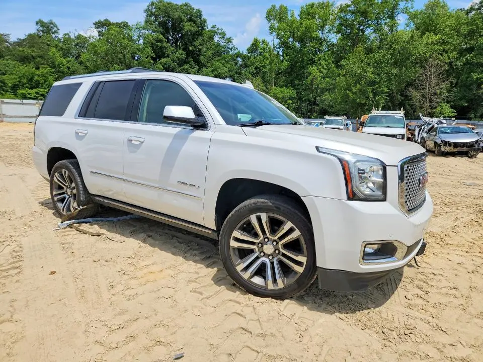 2016 GMC YUKON DENALI  