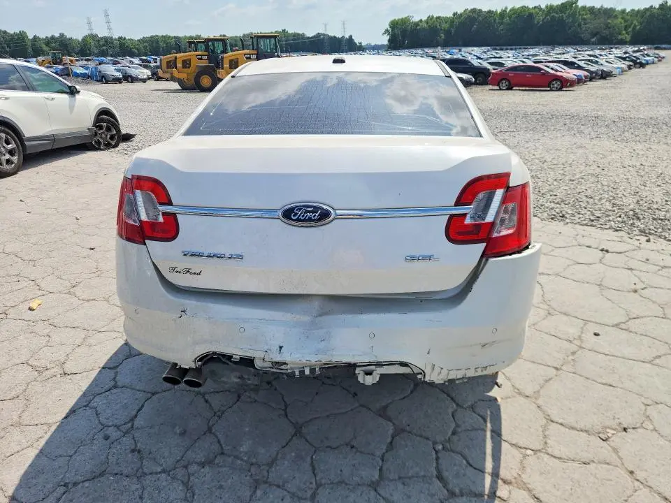 2010 FORD TAURUS SEL  