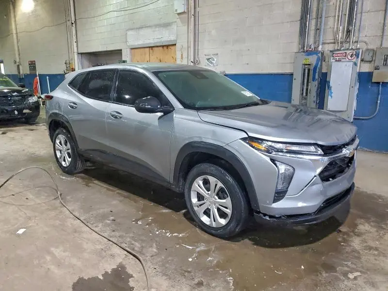 2024 CHEVROLET TRAX LS  