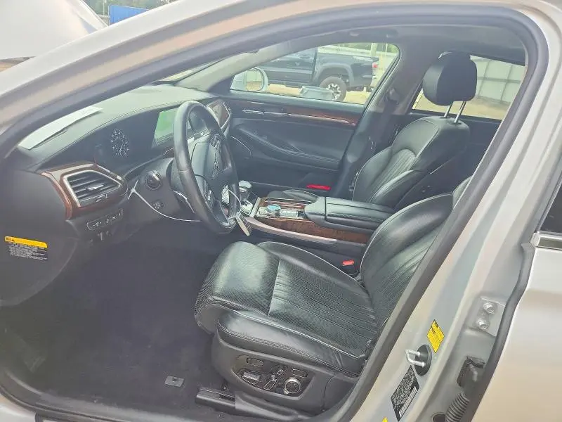 2017 GENESIS G90 ULTIMATE  