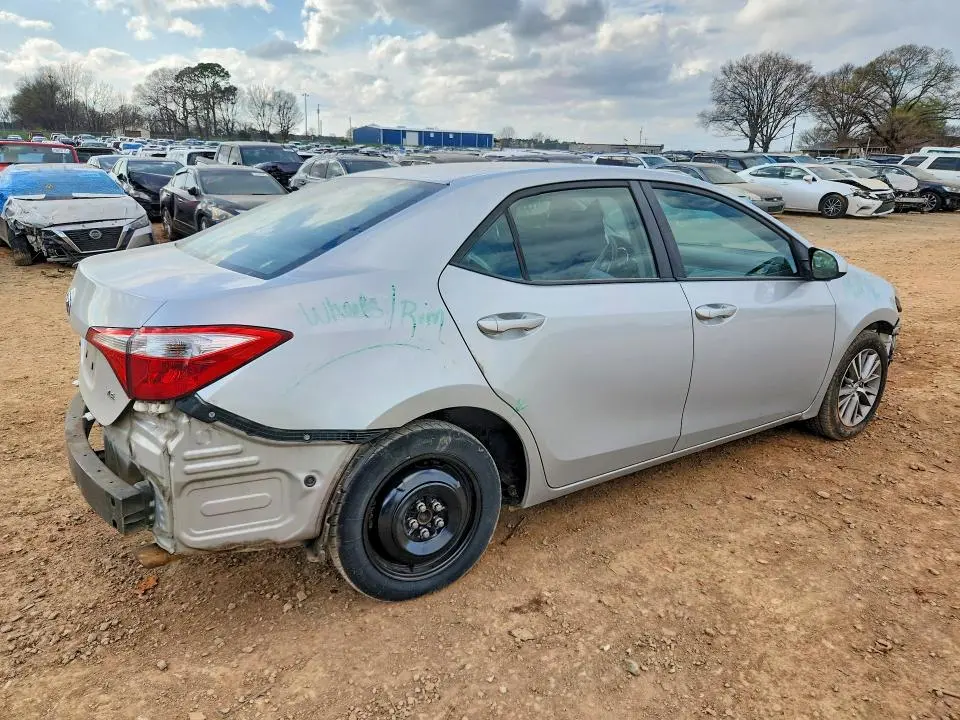 2014 TOYOTA COROLLA LE PLUS  