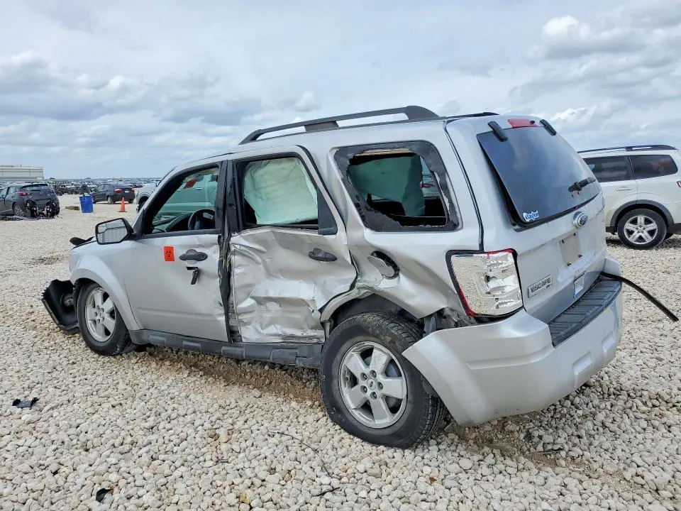 2012 FORD ESCAPE XLT  